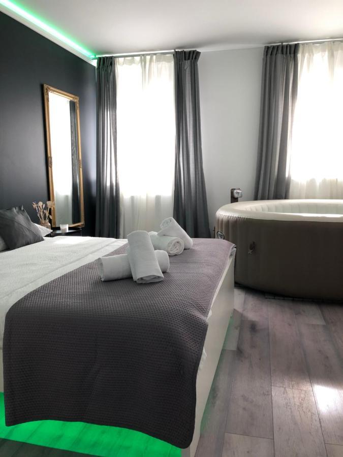 Apartment Zagreb Jacuzzi ภายนอก รูปภาพ